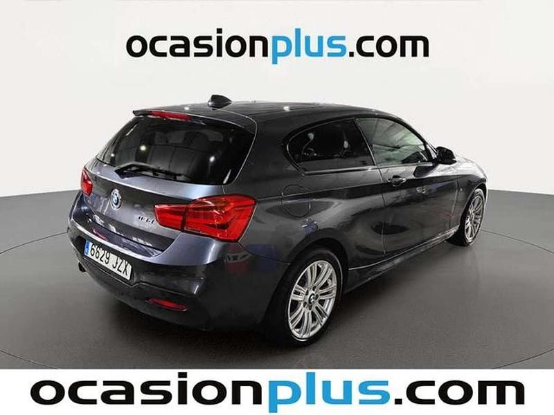 Usado BMW 118 150 CV (110 kW) 2017 Gris Utilitario
