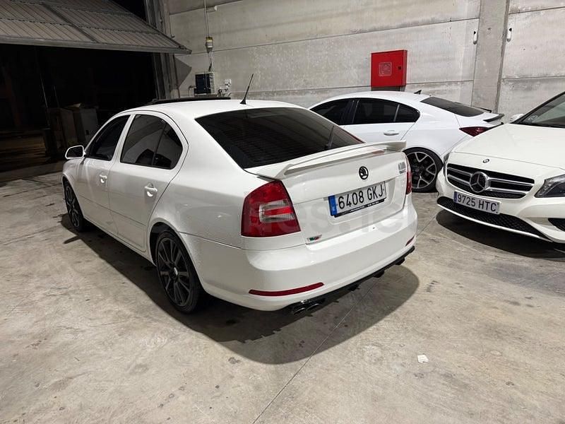 Usado Skoda Octavia RS 170 CV (125 kW) 2009 Blanco Berlina