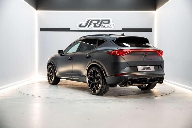 Usado Cupra Formentor VZ 390 CV (286 kW) 2023 Gris / plata SUV