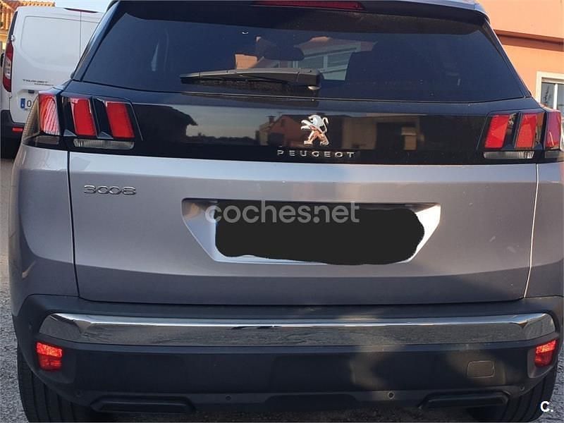Gris / plata Usado 2023 Peugeot 3008 GT SUV | 22.800 € (Precio justo) - Imagen 1/4