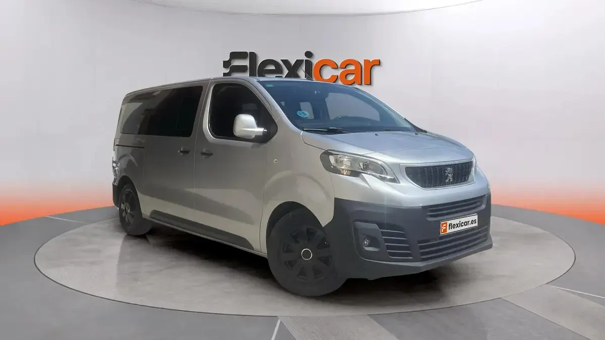 Usado Peugeot Traveller Active 150 CV (110 kW) 2017 Monovolumen