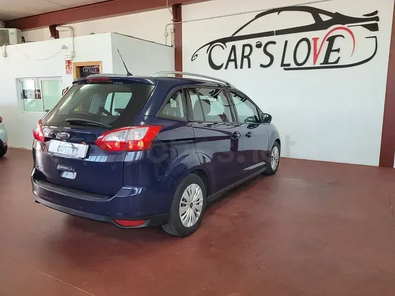Usado Ford Grand C-Max Trend 120 CV (88 kW) 2016 Azul Monovolumen