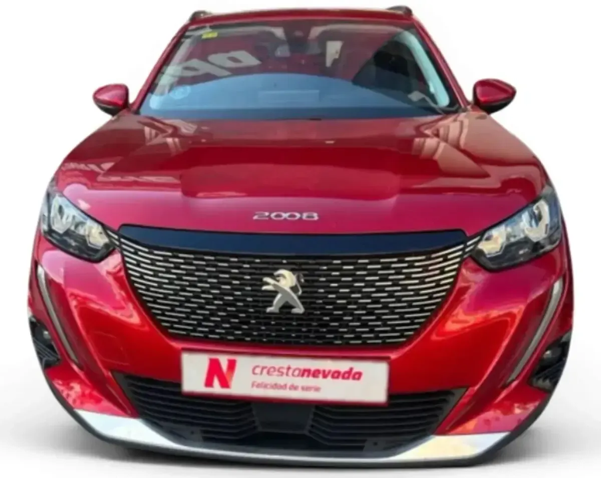 Usado Peugeot 2008 Allure 131 CV (96 kW) 2020 Rojo SUV