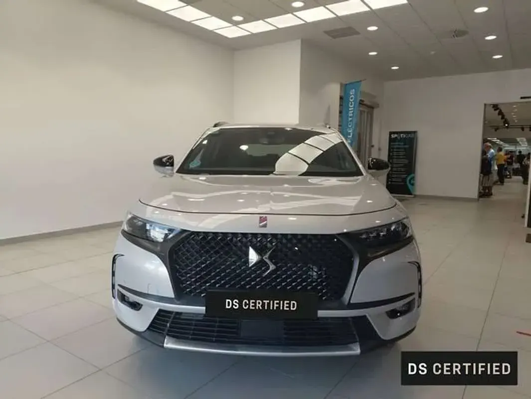 Usado DS Automobiles DS7 Crossback Performance 131 CV (96 kW) 2021 Gris SUV