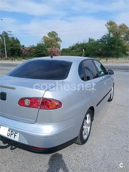 Usado Seat Cordoba Reference 80 CV (58 kW) 2009 Blanco Berlina