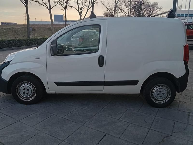 Usado Fiat Fiorino 80 CV (58 kW) 2018 Blanco Monovolumen