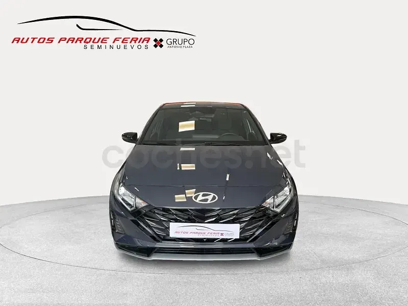 Nuevo Hyundai i20 Blackline 90 CV (66 kW) 2026 Negro Utilitario
