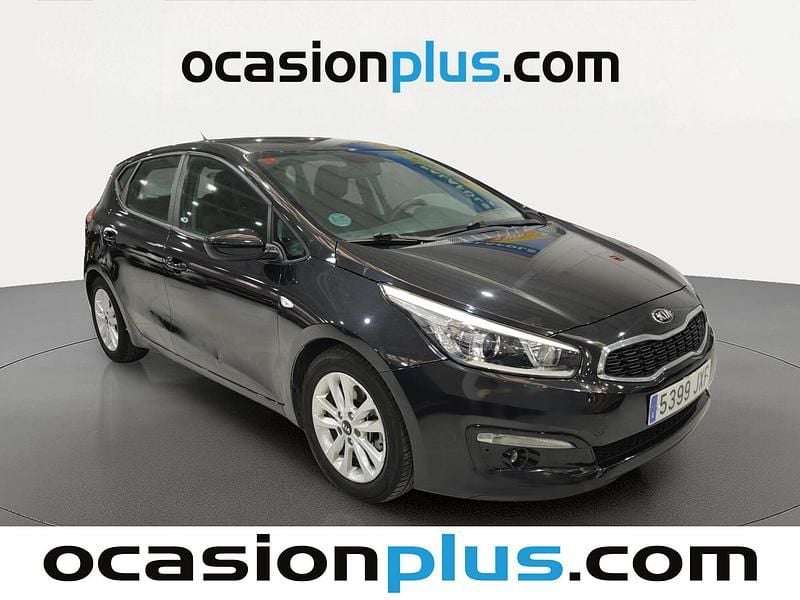 Usado Kia Ceed GT 90 CV (66 kW) 2017 Negro