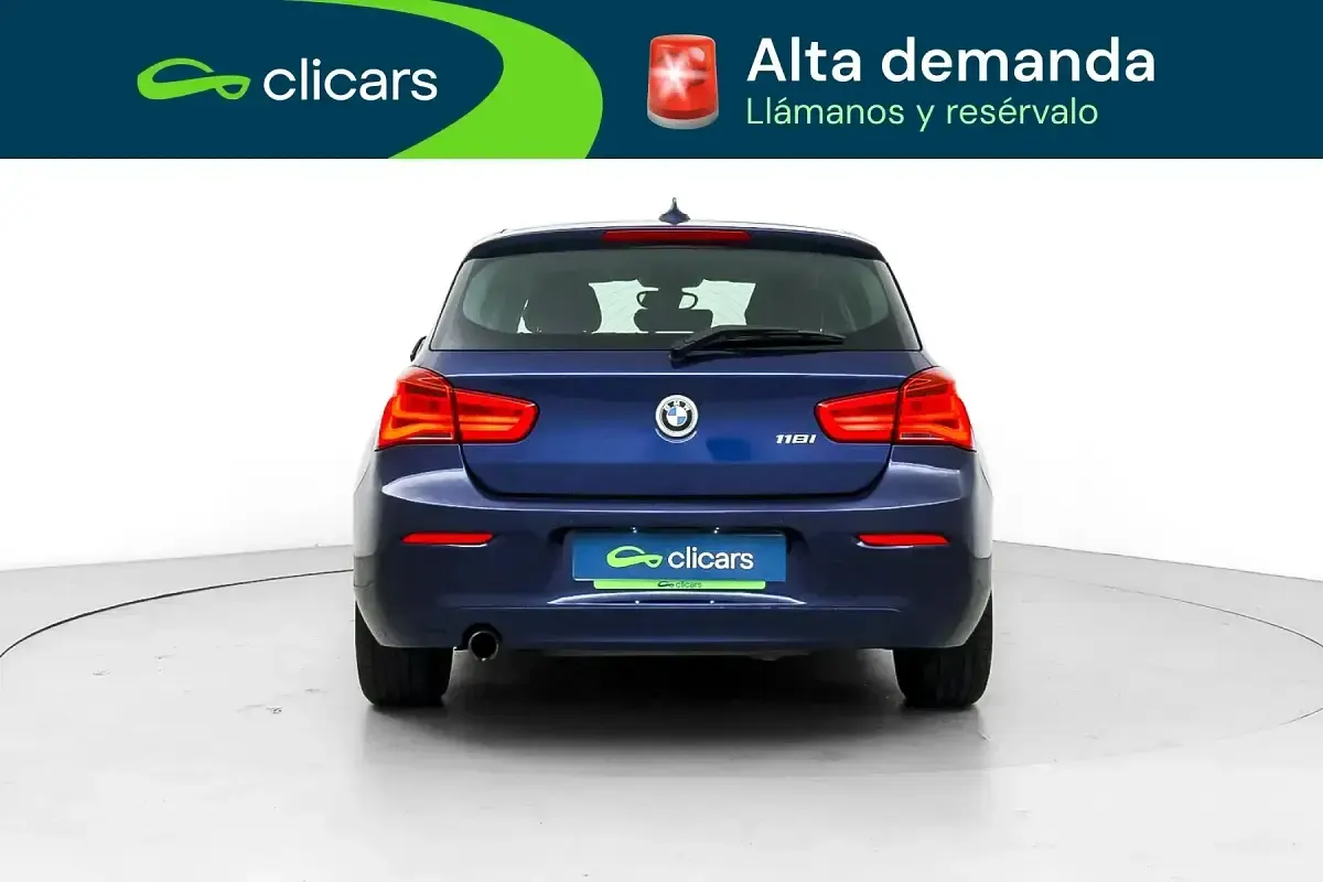 Usado BMW 118 140 CV (102 kW) 2018 Azul Berlina