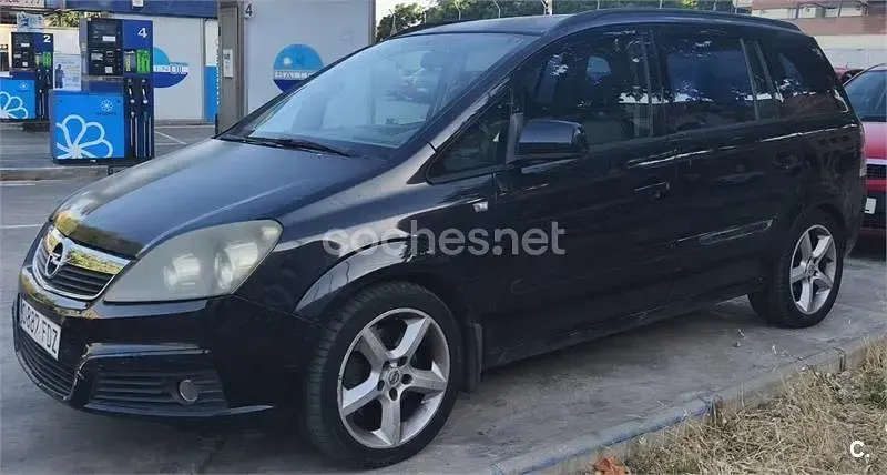 Usado Opel Zafira Enjoy 120 CV (88 kW) 2006 Negro Monovolumen