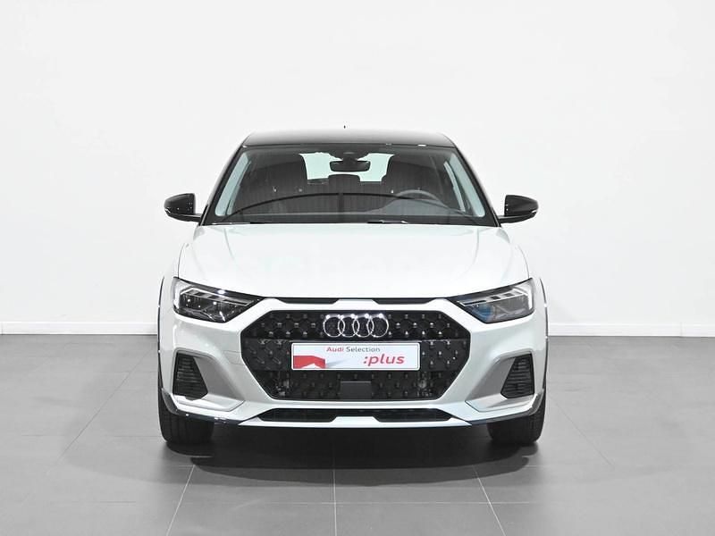 Usado Audi A1 116 CV (85 kW) 2025 Gris / plata Berlina