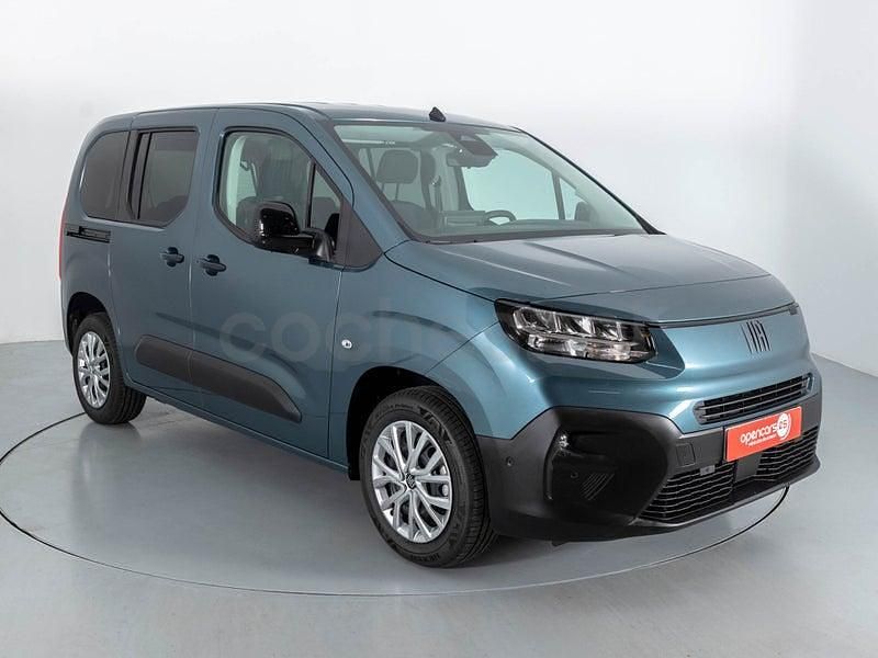 Nuevo Fiat Doblò 100 CV (73 kW) 2025 Azul Monovolumen