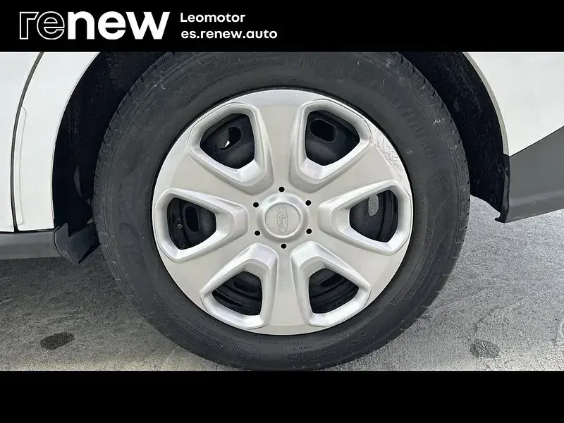 Usado Ford Tourneo Ambiente 100 CV (73 kW) 2017 Blanco Familiar