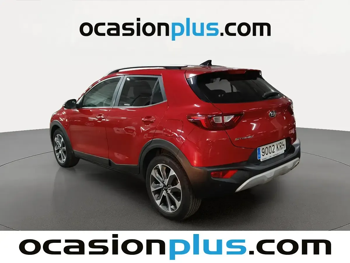 Usado Kia Stonic 100 CV (73 kW) 2018 Rojo SUV