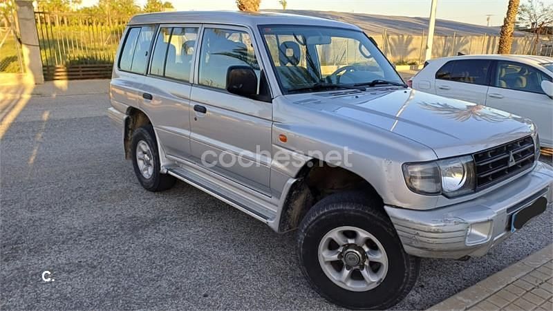 Usado Galloper Exceed 99 CV (72 kW) 2001 Gris / plata SUV