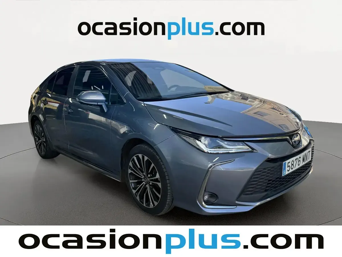 Usado Toyota Corolla Style 140 CV (102 kW) 2024 Gris Berlina
