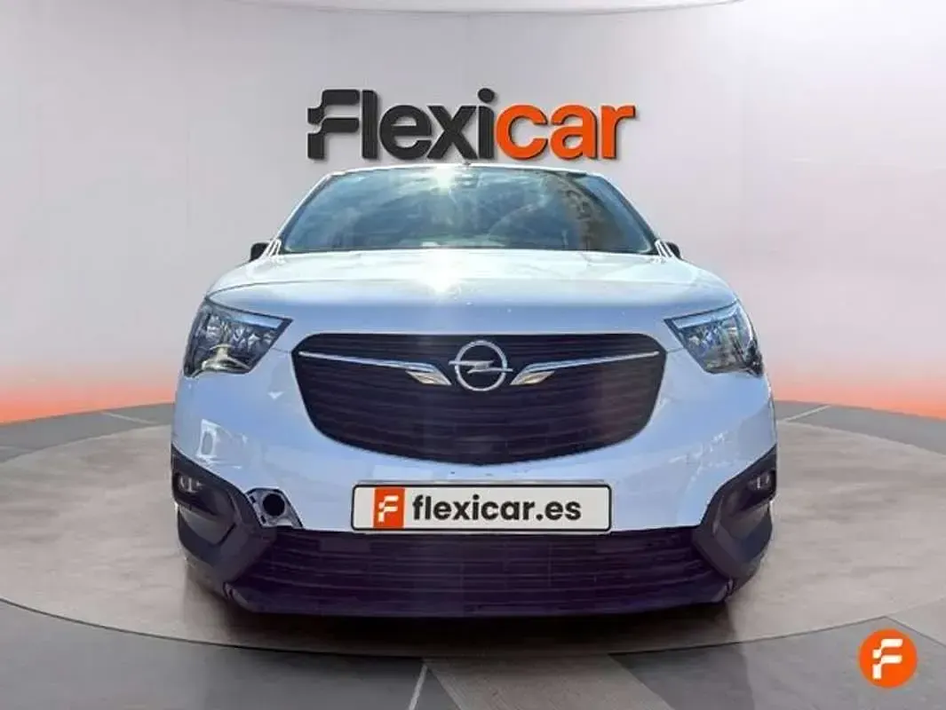 Usado Opel Combo Life Edition 102 CV (75 kW) 2021 Blanco Monovolumen