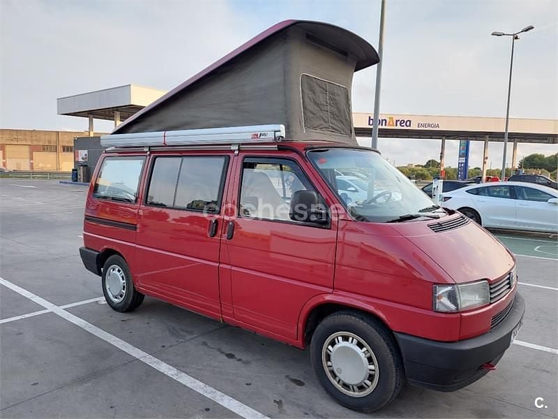 Usado VW California Beach 102 CV (75 kW) 2008 Rojo Van