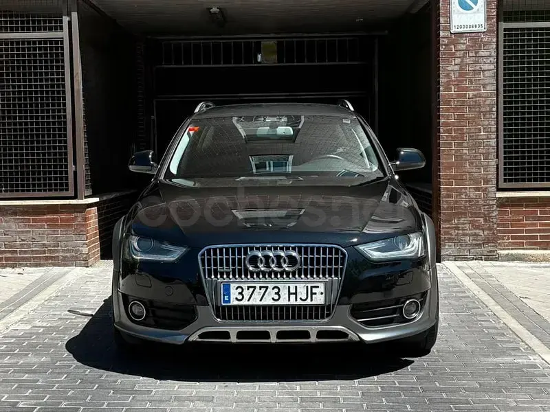 Usado Audi A4 Allroad 177 CV (130 kW) 2012 Azul Familiar