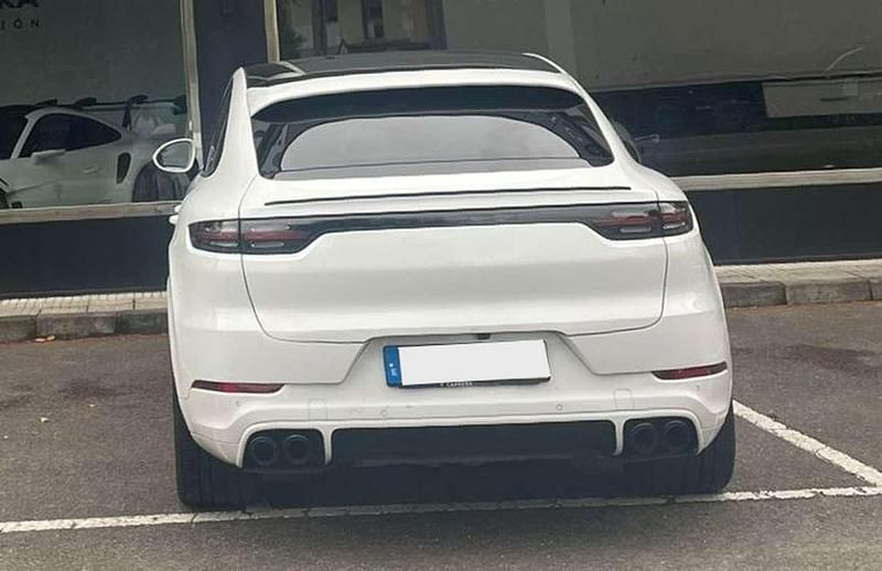 Usado Porsche Cayenne 462 CV (339 kW) 2023 Blanco SUV