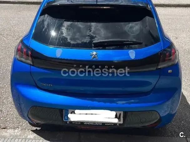 Usado Peugeot 208 Allure 100 CV (73 kW) 2020 Azul Utilitario