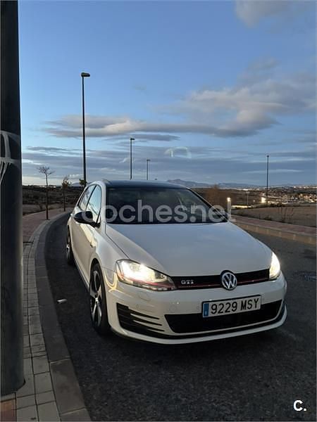 Usado VW Golf VII GTI 220 CV (161 kW) 2014 Blanco Berlina