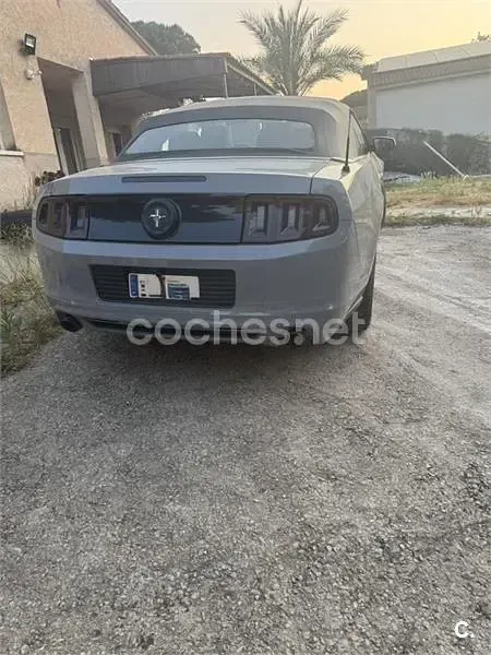 Usado Ford Mustang GT 418 CV (307 kW) 2015 Gris / plata Descapotable
