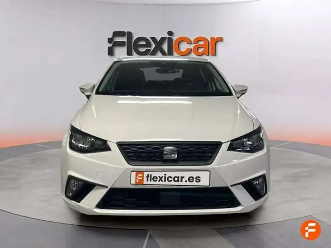Usado Seat Ibiza Reference 80 CV (58 kW) 2023 Blanco Utilitario