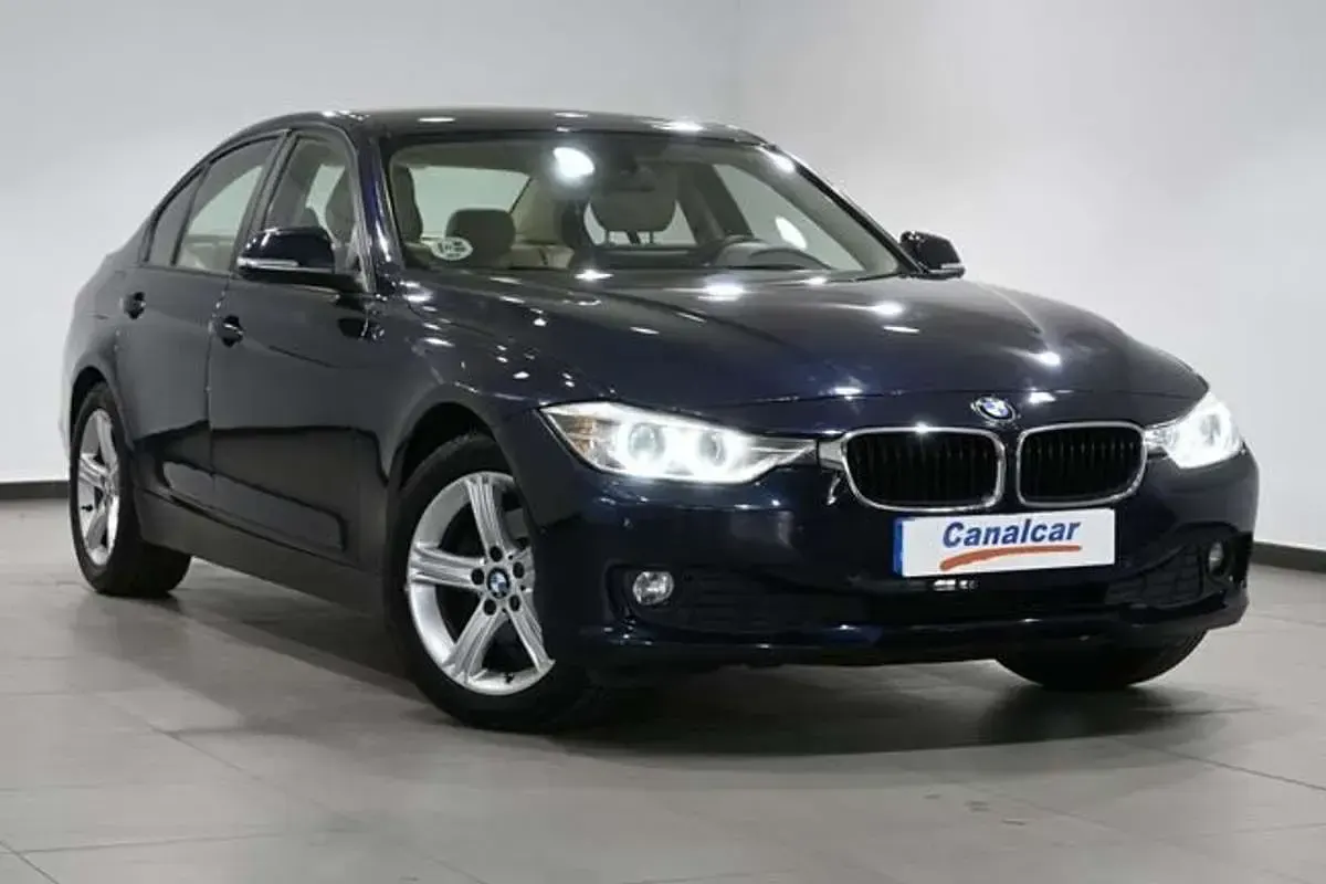Usado BMW 320 184 CV (135 kW) 2014 Azul Berlina