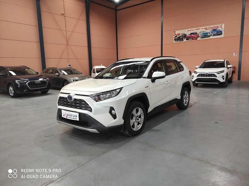 Blanco Usado 2019 Toyota RAV4 Hybrid Luxury SUV | 26.500 € (Precio justo) - Imagen 1/4