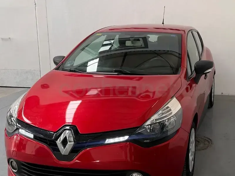 Usado Renault Clio IV Business 75 CV (55 kW) 2013 Granate Berlina