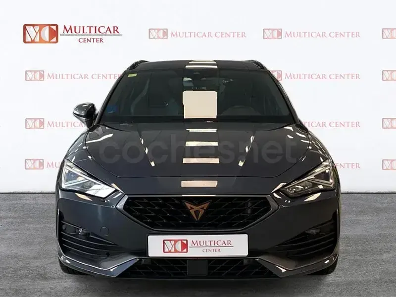 Usado Cupra Leon 245 CV (180 kW) 2020 Gris / plata Familiar