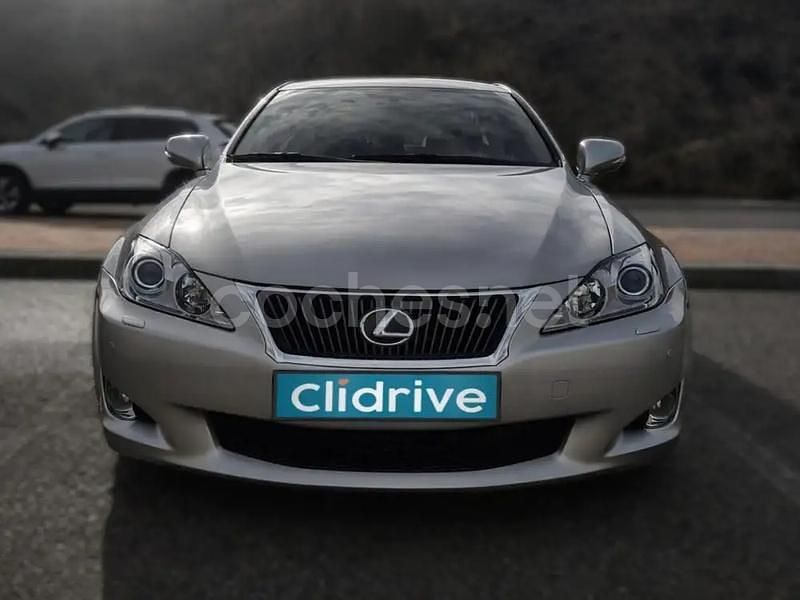 Usado Lexus IS250 Sport Line 208 CV (152 kW) 2010 Gris / plata Berlina