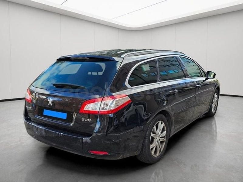 Usado Peugeot 508 SW Allure 120 CV (88 kW) 2016 Negro Familiar
