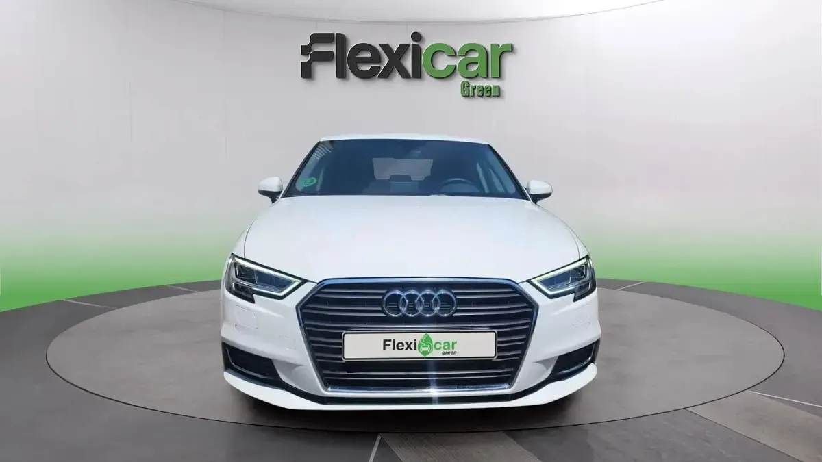 Usado Audi A3 Premium 150 CV (110 kW) 2018 Blanco Berlina