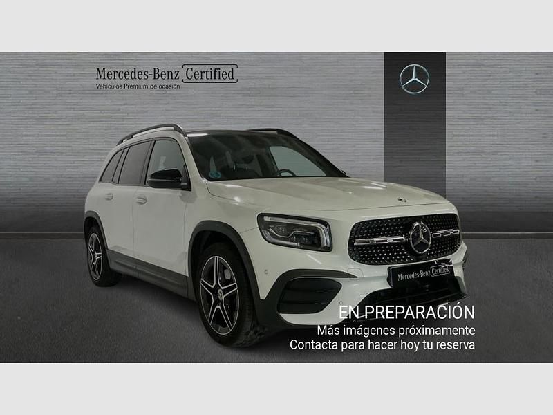 Usado Mercedes GLB200 150 CV (110 kW) 2022 Blanco digital SUV