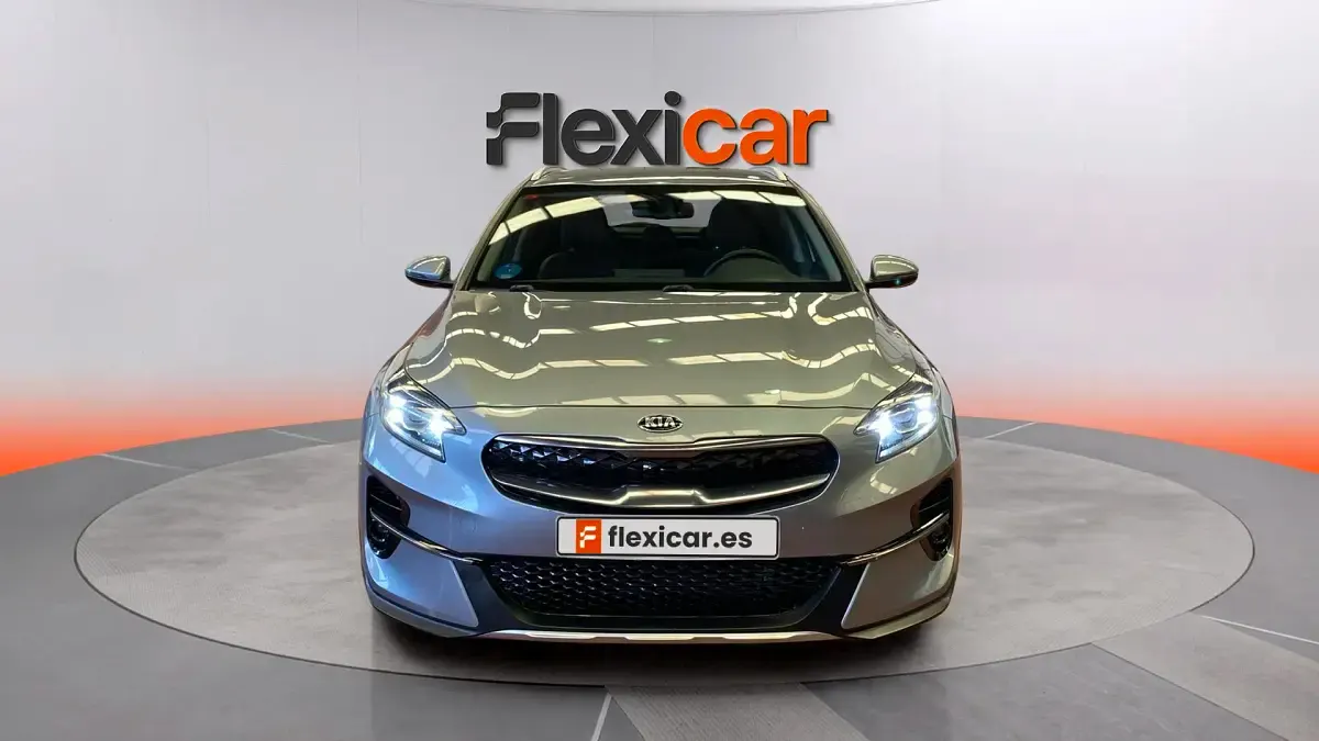 Usado Kia XCeed 141 CV (103 kW) 2021 Gris SUV