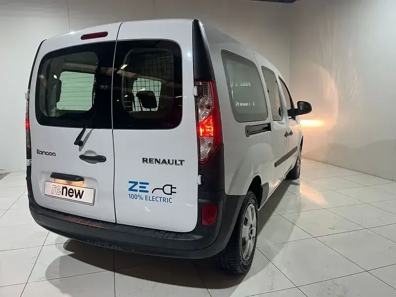 Usado Renault Kangoo 44 kW (60 CV) 2021 Blanco mineral Monovolumen