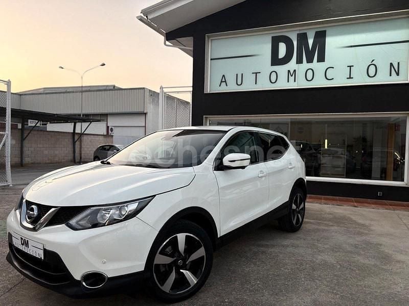 Blanco Usado 2016 Nissan Qashqai Tekna SUV | 9499 € (Super precio) - Imagen 1/4