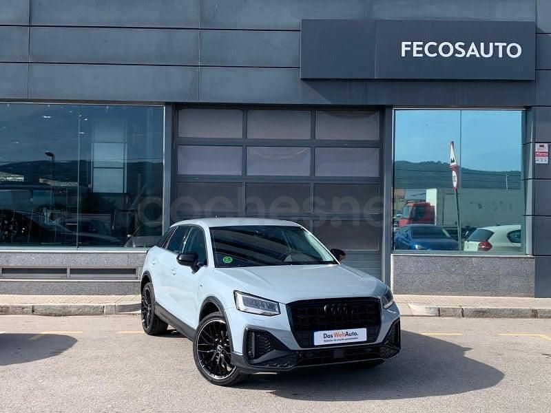 Usado Audi Q2 S-Line 150 CV (110 kW) 2022 Gris / plata SUV