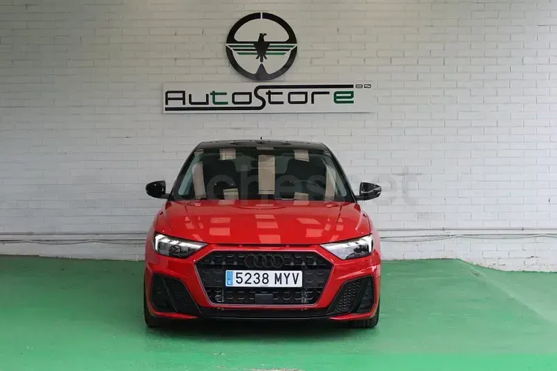 Usado Audi A1 Sportback 116 CV (85 kW) 2025 Rojo Utilitario