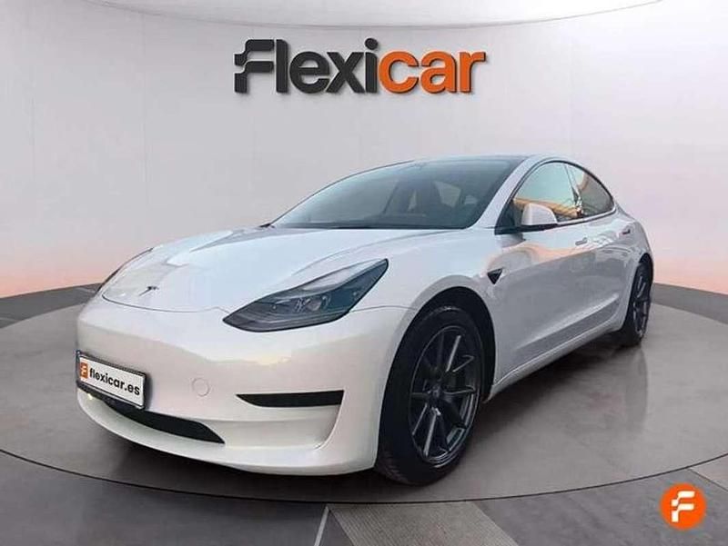 Usado Tesla Model 3 RWD 208 kW (283 CV) 2023 Blanco Berlina