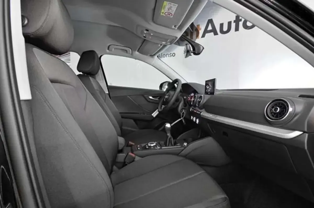 Usado Audi Q2 Sport 116 CV (85 kW) 2022 Negro SUV