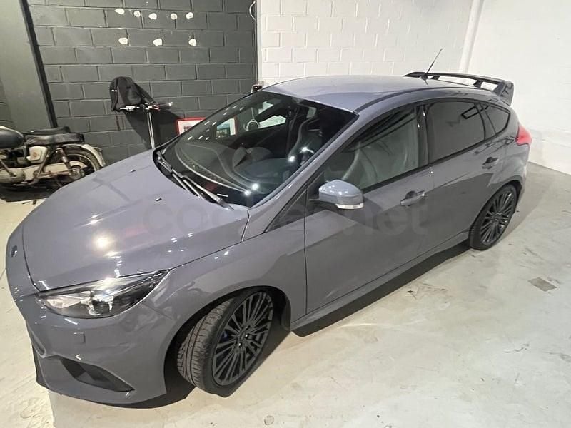 Usado Ford Focus RS 350 CV (257 kW) 2016 Gris / plata Berlina