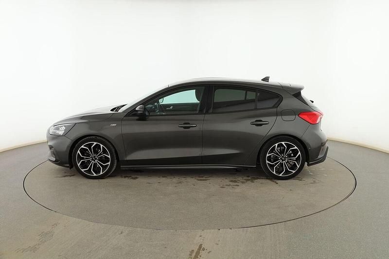 Używany Ford Focus ST-Line 125 KM (91 kW) 2019 Czarny Sedan/Limuzyna