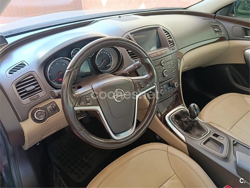 Usado Opel Insignia Cosmo 130 CV (95 kW) 2010 Azul Berlina
