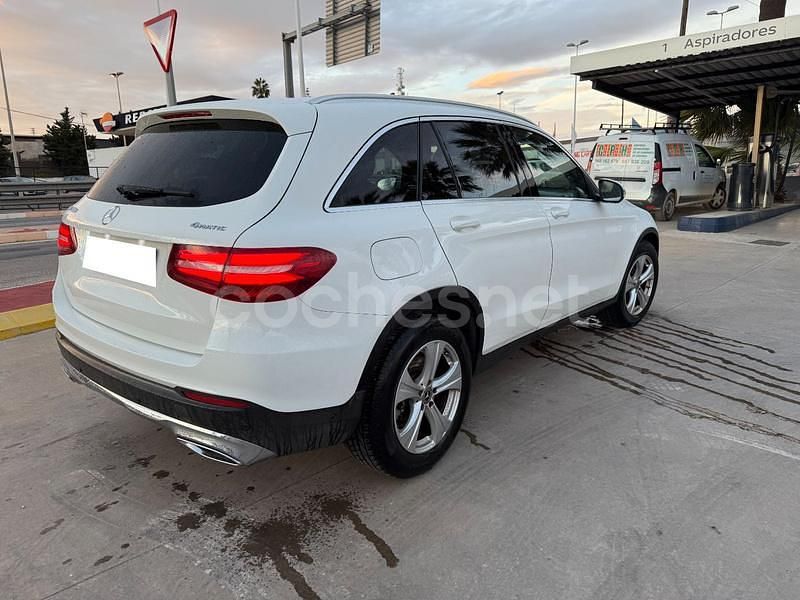 Usado Mercedes GLC250 204 CV (150 kW) 2018 Blanco SUV