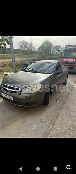 Usado Chevrolet Epica 150 CV (110 kW) 2008 Gris / plata Berlina