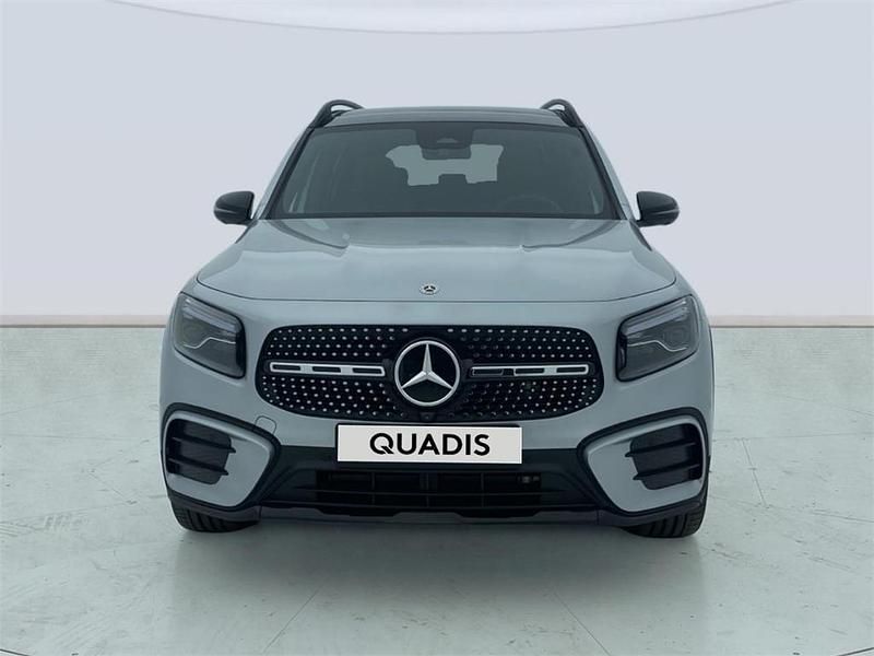 Usado Mercedes GLB200 150 CV (110 kW) 2026 Plata hightech SUV