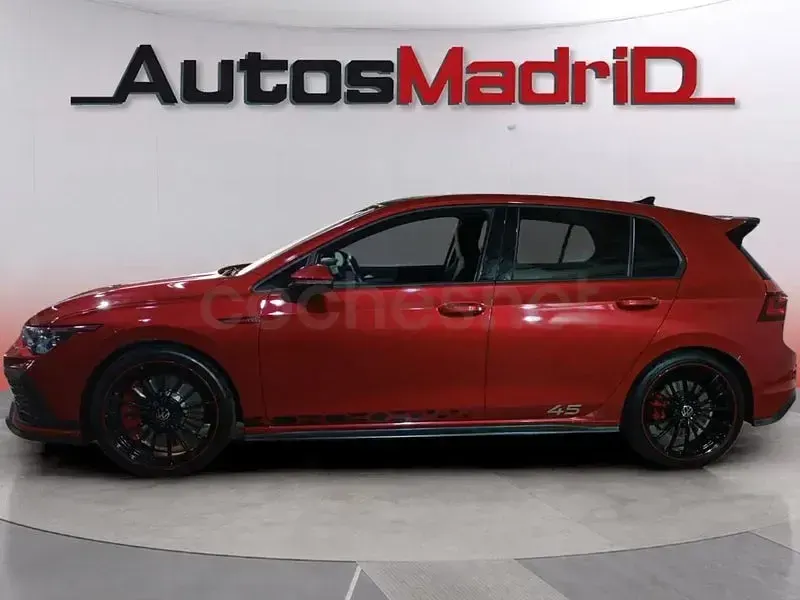 Usado VW Golf VIII GTI Clubsport 301 CV (221 kW) 2022 Rojo Berlina